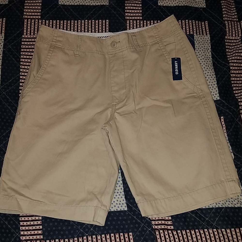 Old Navy khaki mens dress shorts